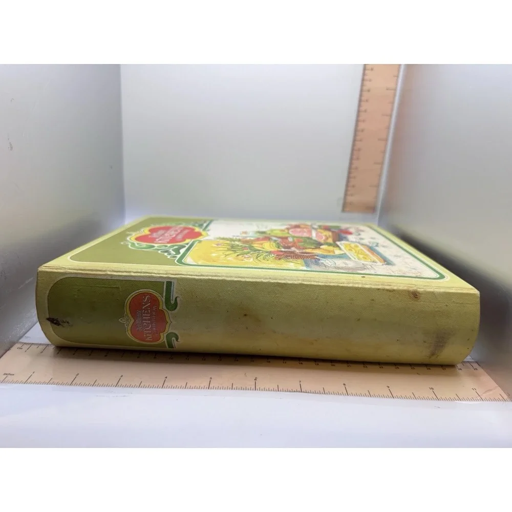 Vintage Del Monte Kitchens Cookbook, 1972 Binder Hardcover First Printing